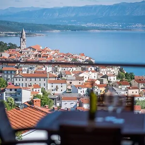 Apartment Zoe, Vrbnik